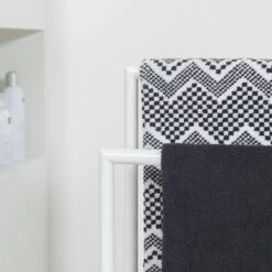 Sealskin Handdoekrek Tube Metaal Wit 11 Sealskin Handdoekrek Tube Metaal Wit -Badkamer Verkoop 123 2223