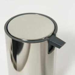 Tiger Zeepdispenser Boston Staand RVS Glans 7 Tiger Zeepdispenser Boston Staand RVS Glans -Badkamer Verkoop 123 2687